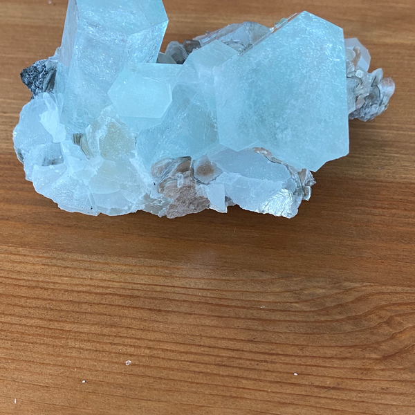 Aquamarine Cluster with Mica - RopesandRocks