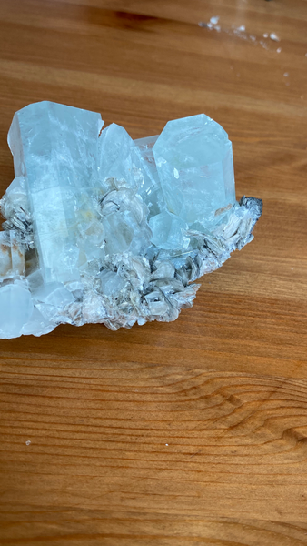 Aquamarine Cluster with Mica - RopesandRocks