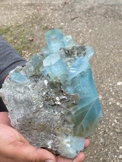 Aquamarine with Iron Mica - RopesandRocks