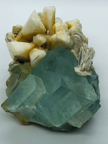 Aquamarine with Albite Crystals and Mica - RopesandRocks