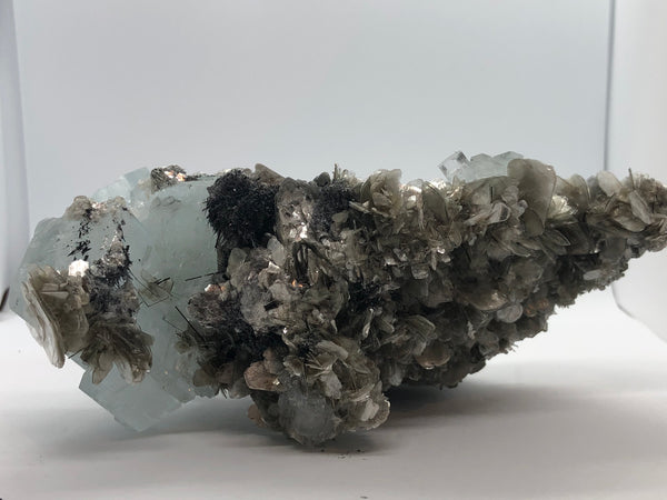 Aquamarine with Mica - RopesandRocks