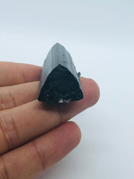 Black turmaline crystal - RopesandRocks