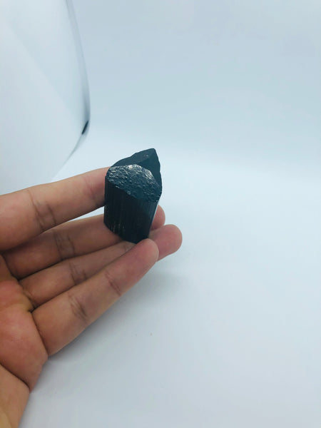 Black turmaline crystal - RopesandRocks