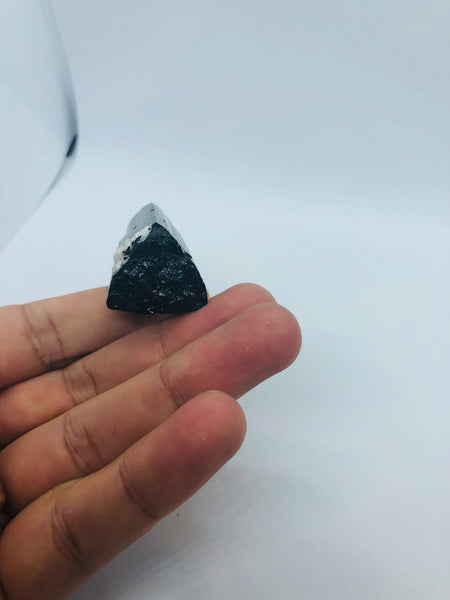 Black turmaline crystal - RopesandRocks