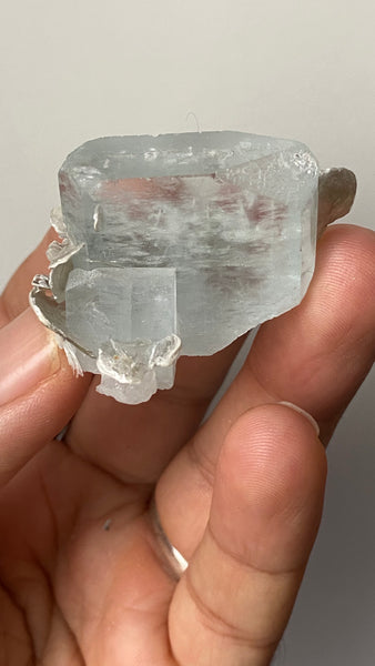 Aquamarine Twin Crystal - RopesandRocks